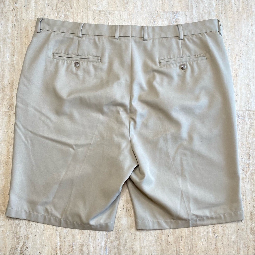 Greg Norman Golf Shorts Men 42 Khaki Tan Bundle Performance Flat‎ Front 2 Pack - Picture 8 of 13